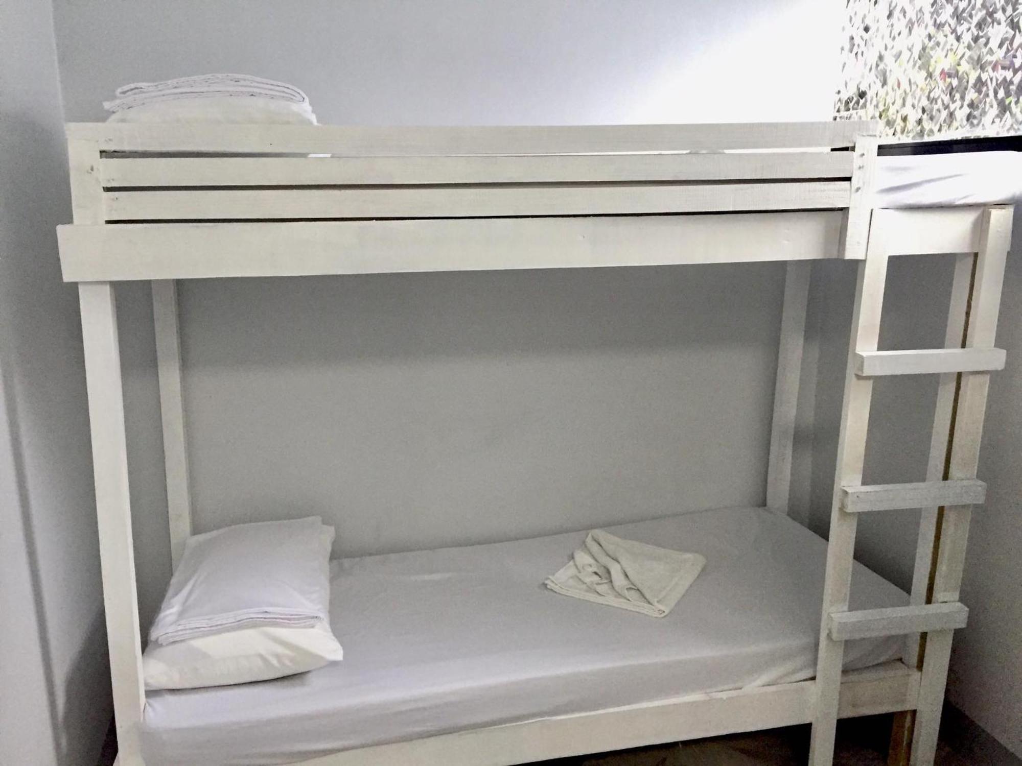 Ziet Hotel Mambajao Cameră foto