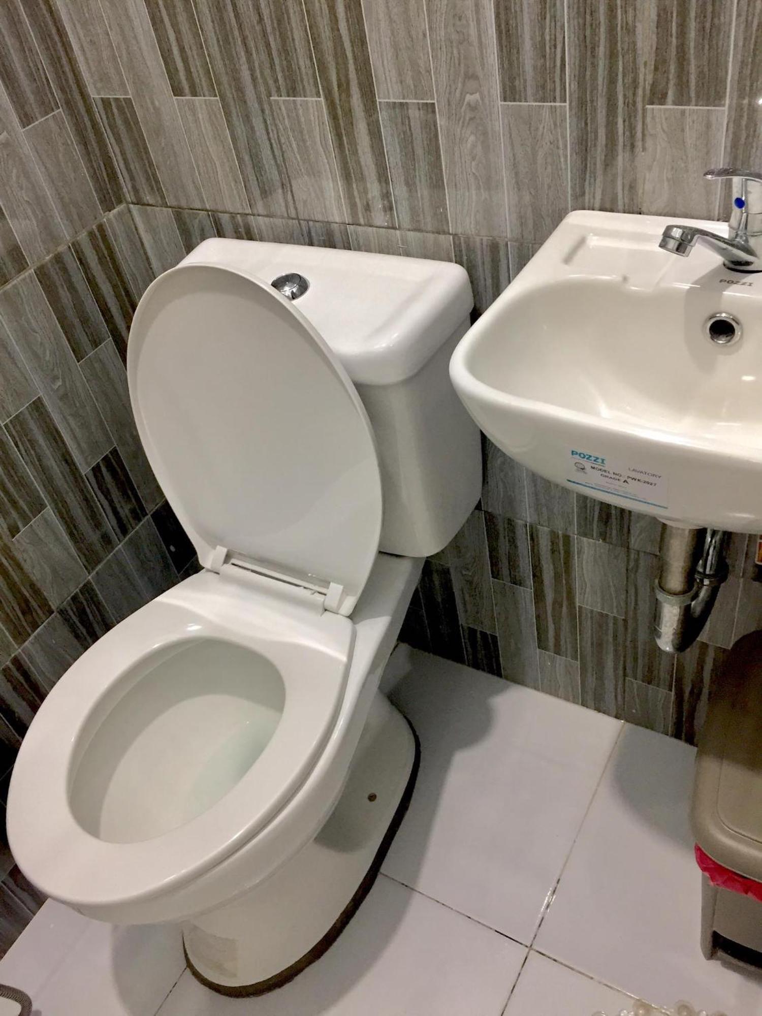 Ziet Hotel Mambajao Cameră foto